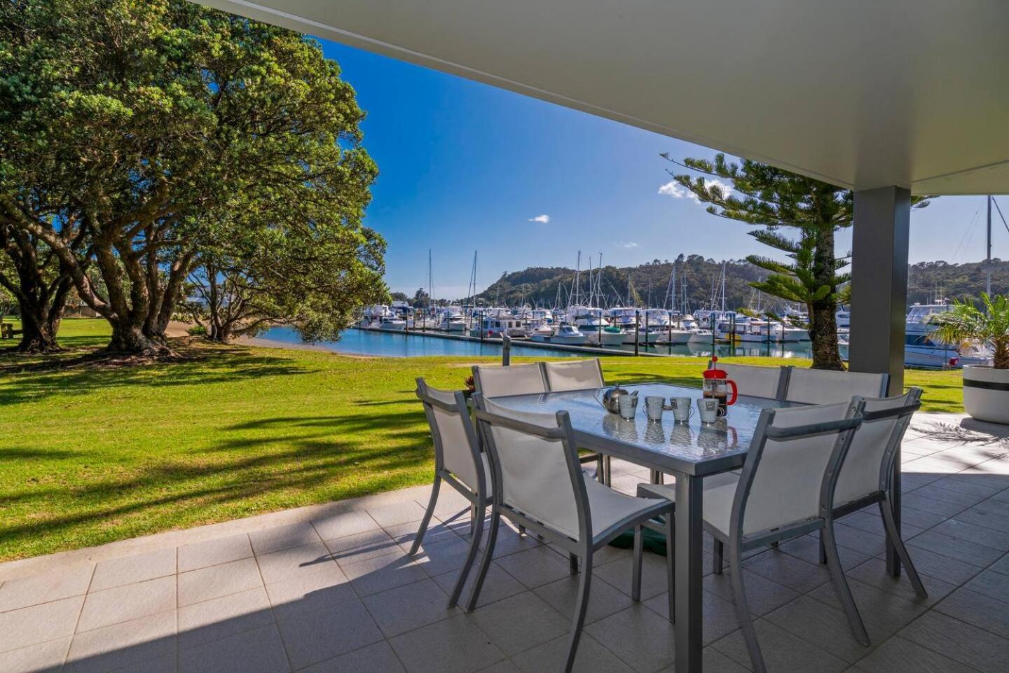 Marina Park Apartments Whitianga Exterior foto